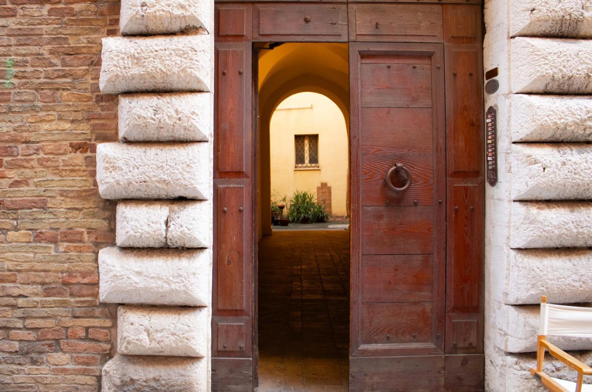 Apartamento Palazzo Tancredi Ancona Exterior foto